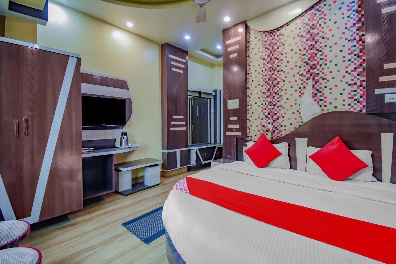 Oyo 1851 Hotel Sefali Deluxe 콜카타 외부 사진